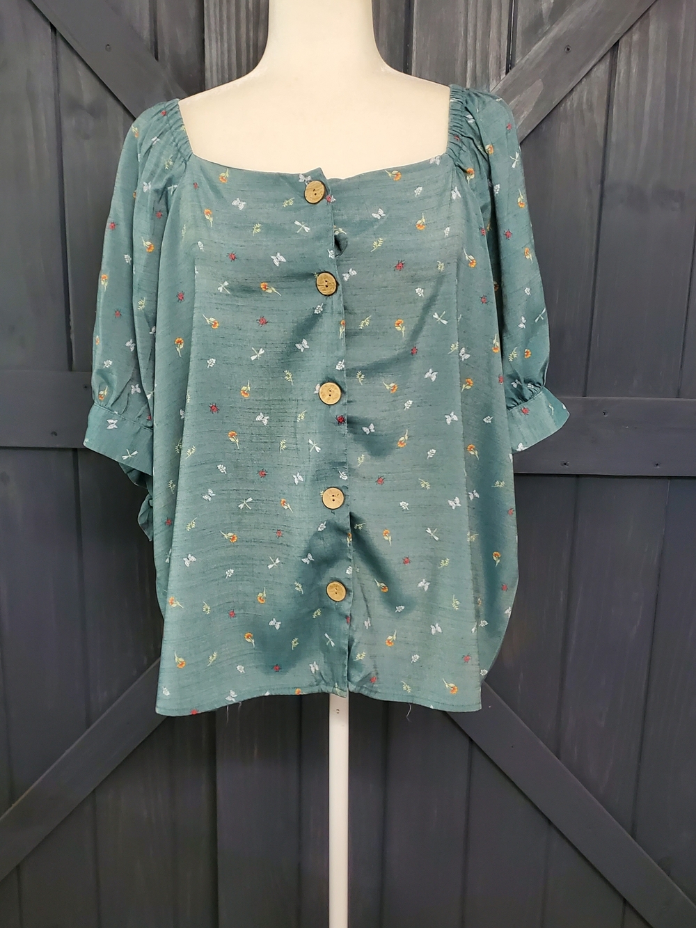 LC Lauren Conrad Teal Floral Button-Front Puff Sleeve Top